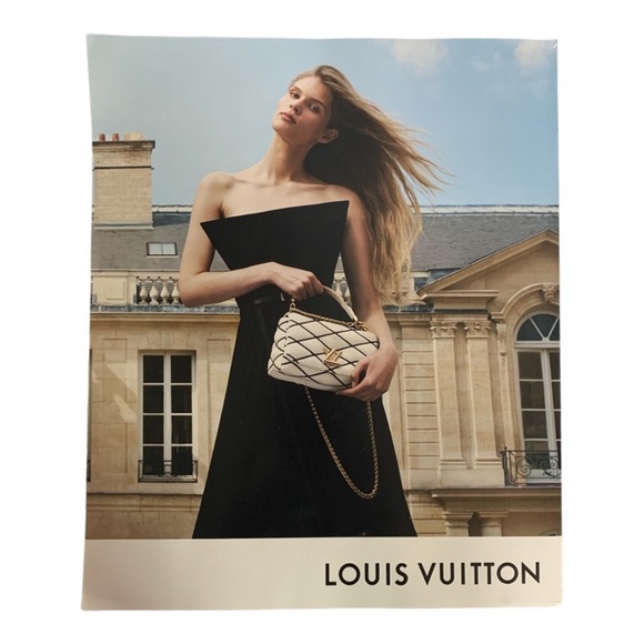 COPY - Vogue Magazine September 2023 The Greatest Of All Time Cindy Christy Lin… - Picture 2 of 2